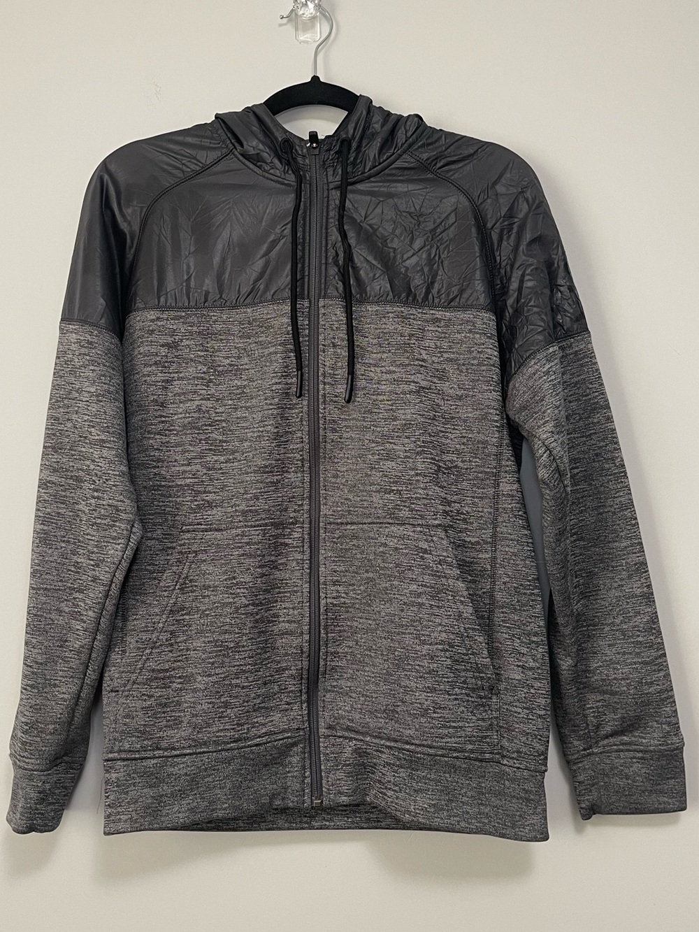 Adidas Men's Grey Full-Zip Hooded Jacket with Ash Gray Upper Panel Small